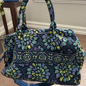 NWOT Vera Bradley Weekender Travel Bag Shoulder Strap Retired Indigo Pop